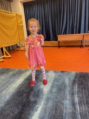 Нудизм　Дети girls little Розовые очки | Дети ждут